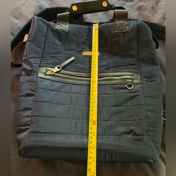 Adrienne Vittadini backpack - Picture 5 of 9